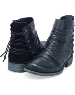 Miz Mooz Libretto | Boots