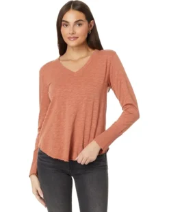 Mod-o-doc Long Sleeve Waffle Mix V-Neck Top | Shirts & Tops